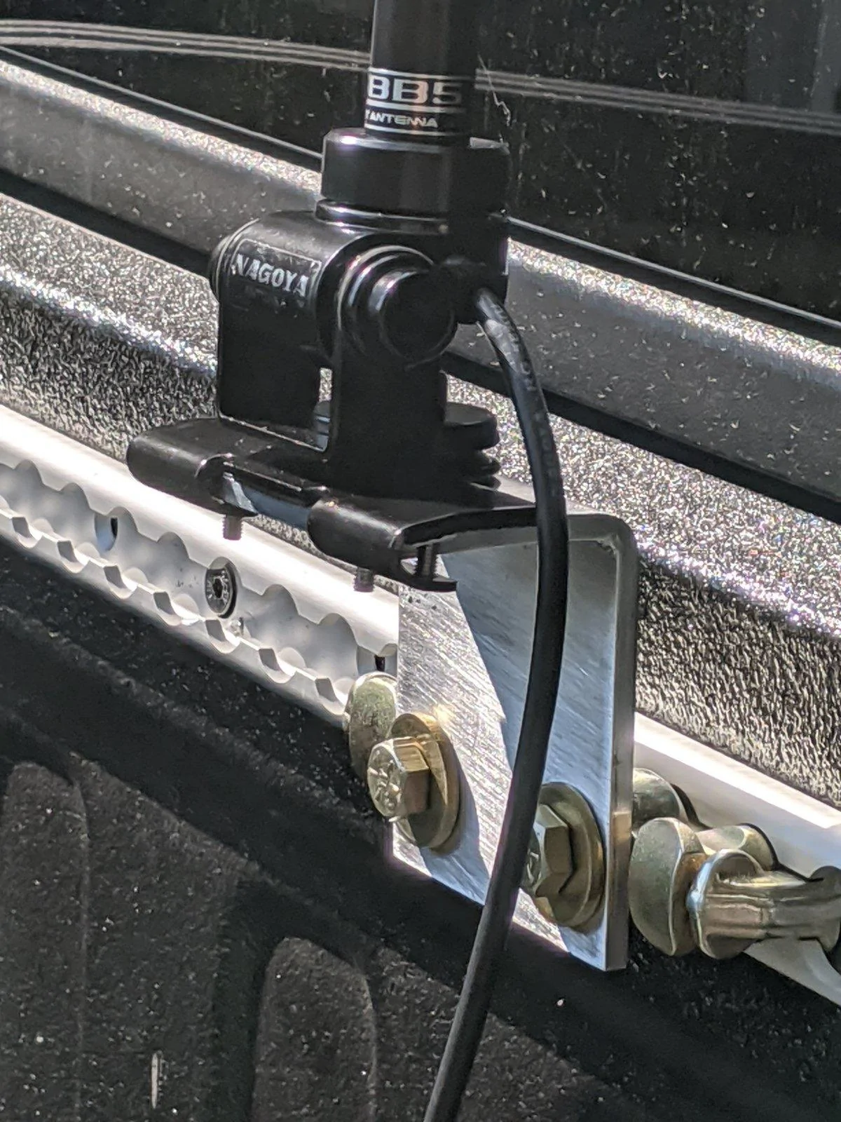 Jeep Gladiator Ham radio install IMG_20200718_164434antenna