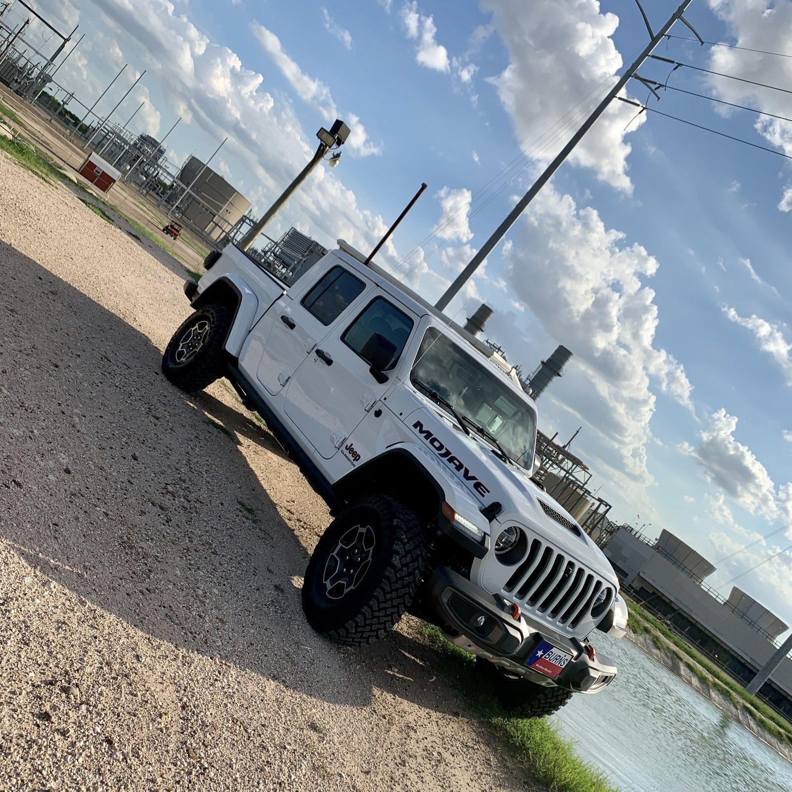 Jeep Gladiator MOJAVE Edition Gladiator JT Club AA7A4A39-AB80-442D-9955-47B3D789986A
