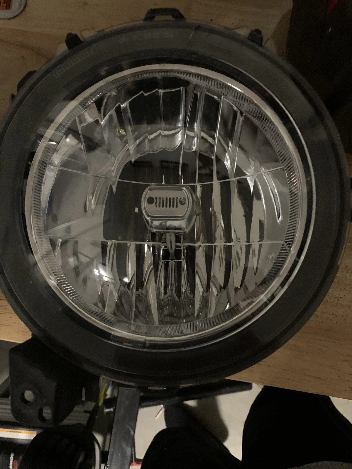 Jeep Gladiator OEM Halogen Head lamps 12FEDCFD-18C6-495F-AC43-F3085FFCB5B6