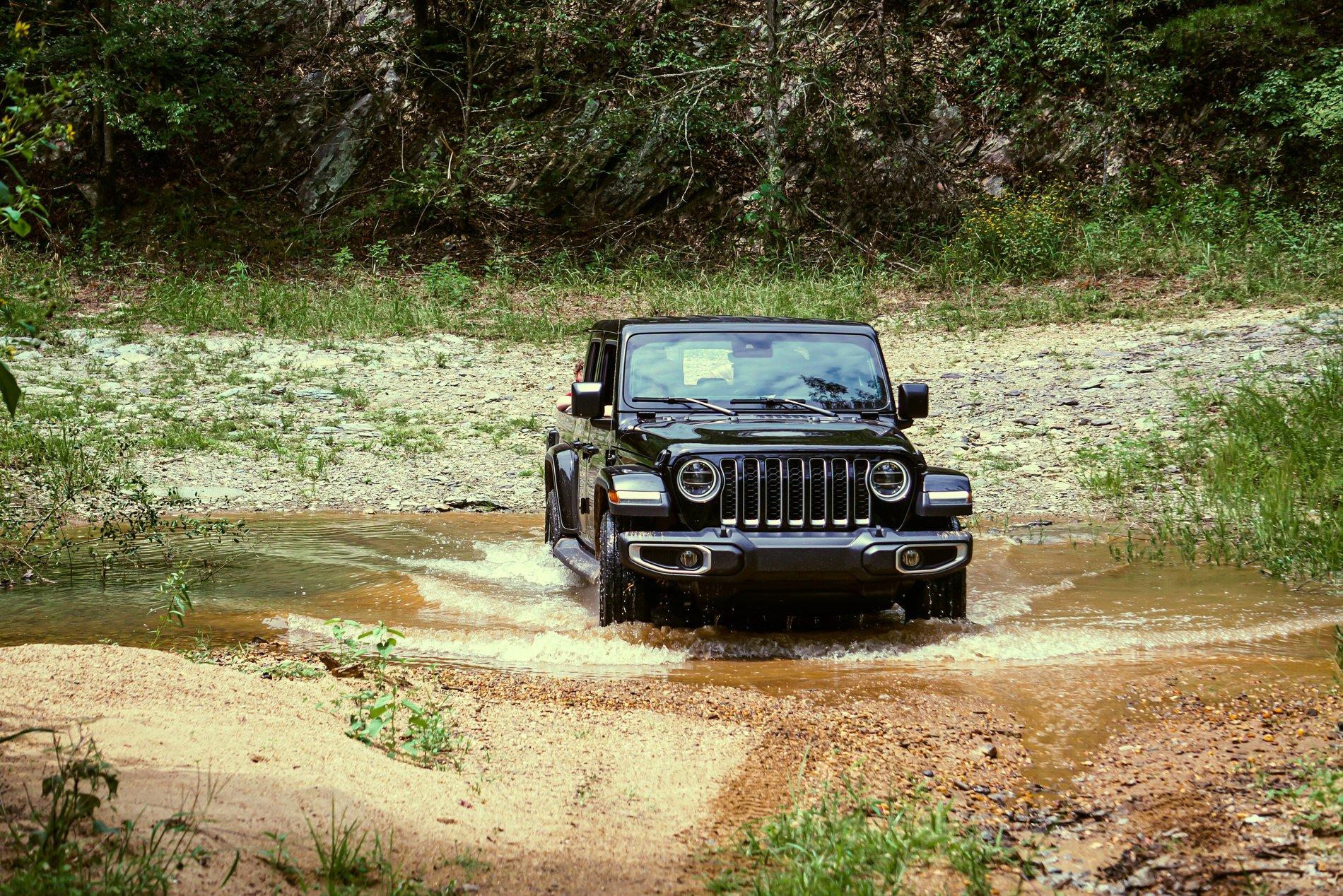Jeep Gladiator Took Delivery of Your JT? Sign in Here! B9CB0D9C-FE8C-4749-89DD-FF3582B11093