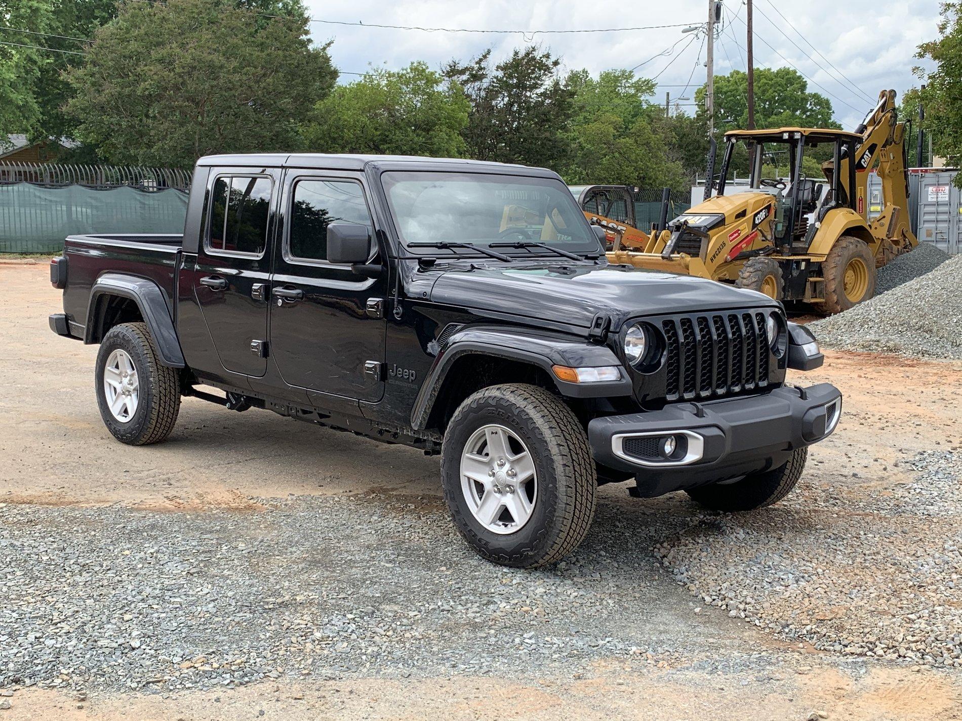 Jeep Gladiator Giveaway of the Month - August 2020 - Your Choice of a Frame-Built Front Bumper IMG_0703