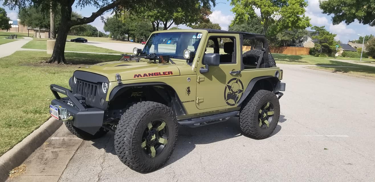 Jeep Gladiator My 22nd Jeep, and by far.... Mangler