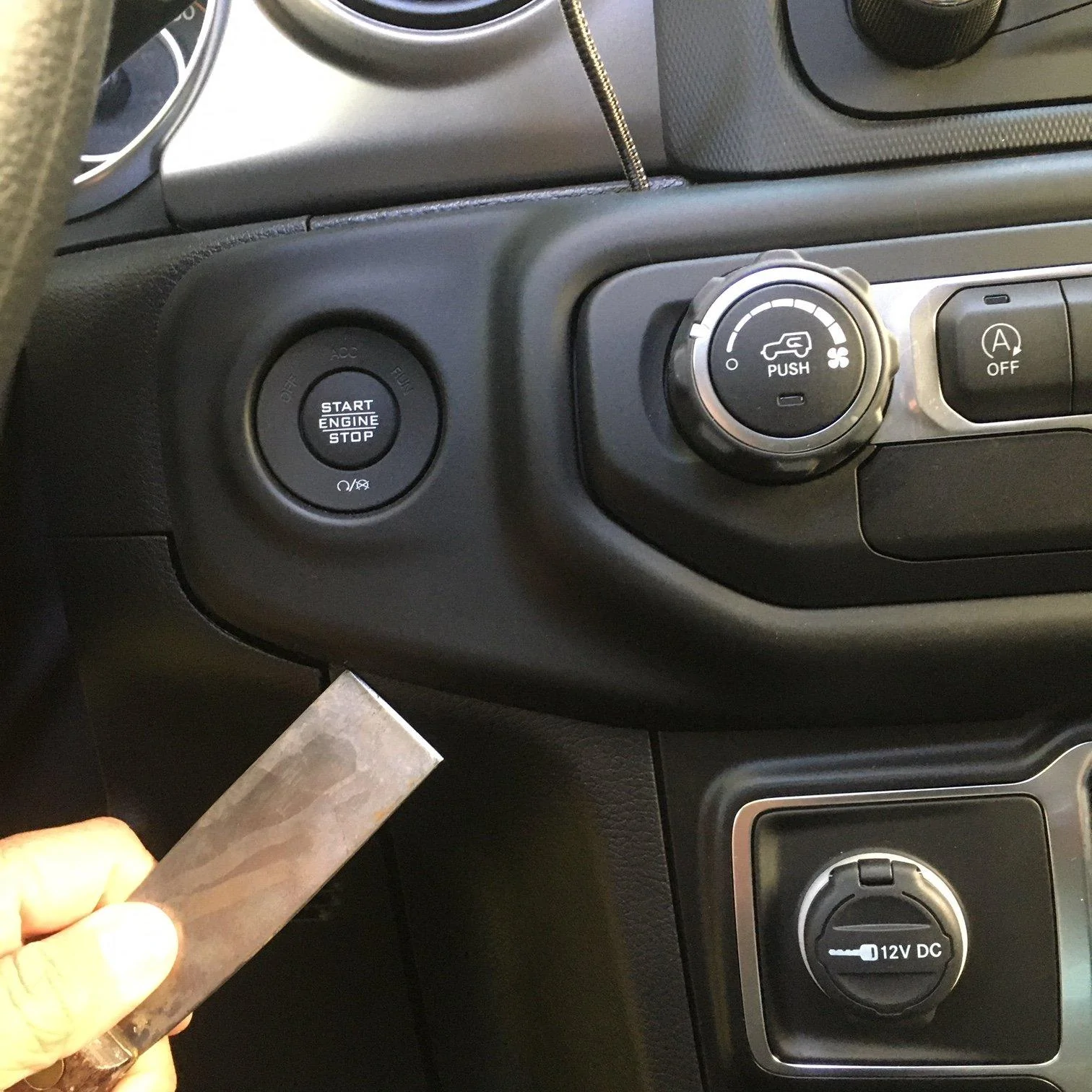 Jeep Gladiator Plain Jane, the family truckster cord-2a