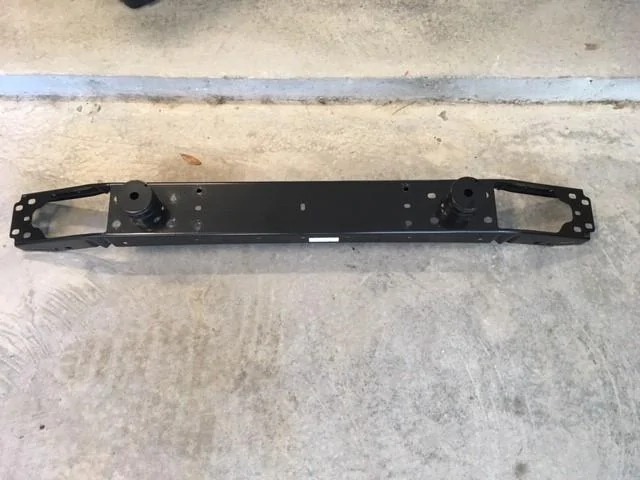 Jeep Gladiator Sport S bumper parts beam