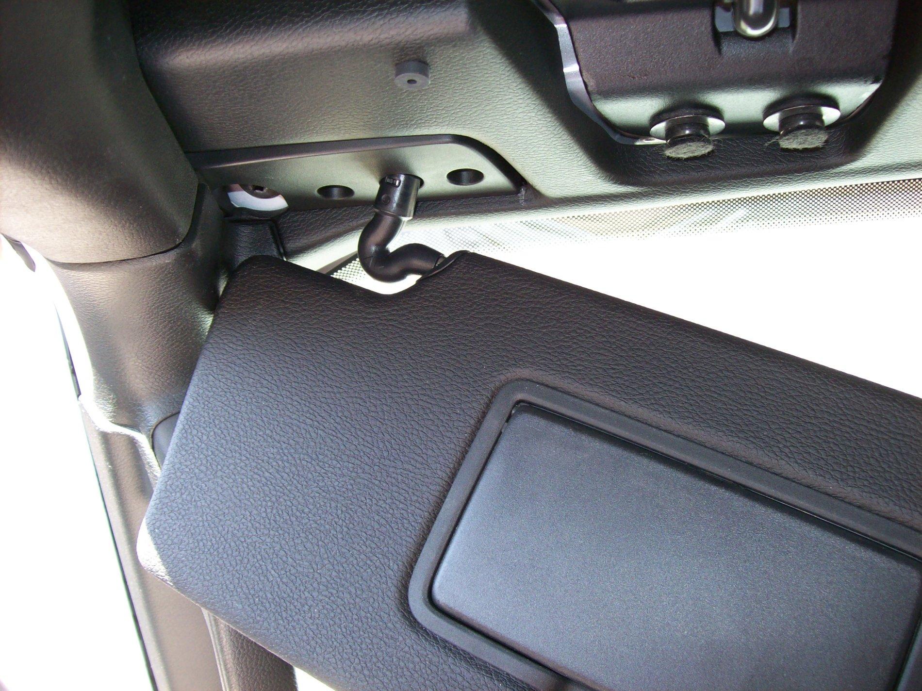 Jeep Gladiator sun visor broken, $500 101_1730.JPG