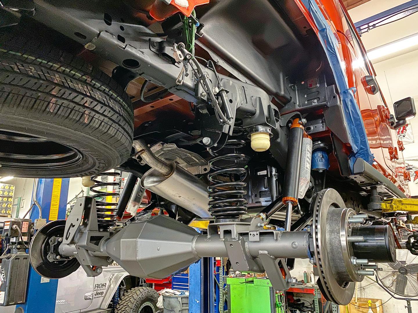 Jeep Gladiator Are Rubicon rails really this strong? 1596589115286