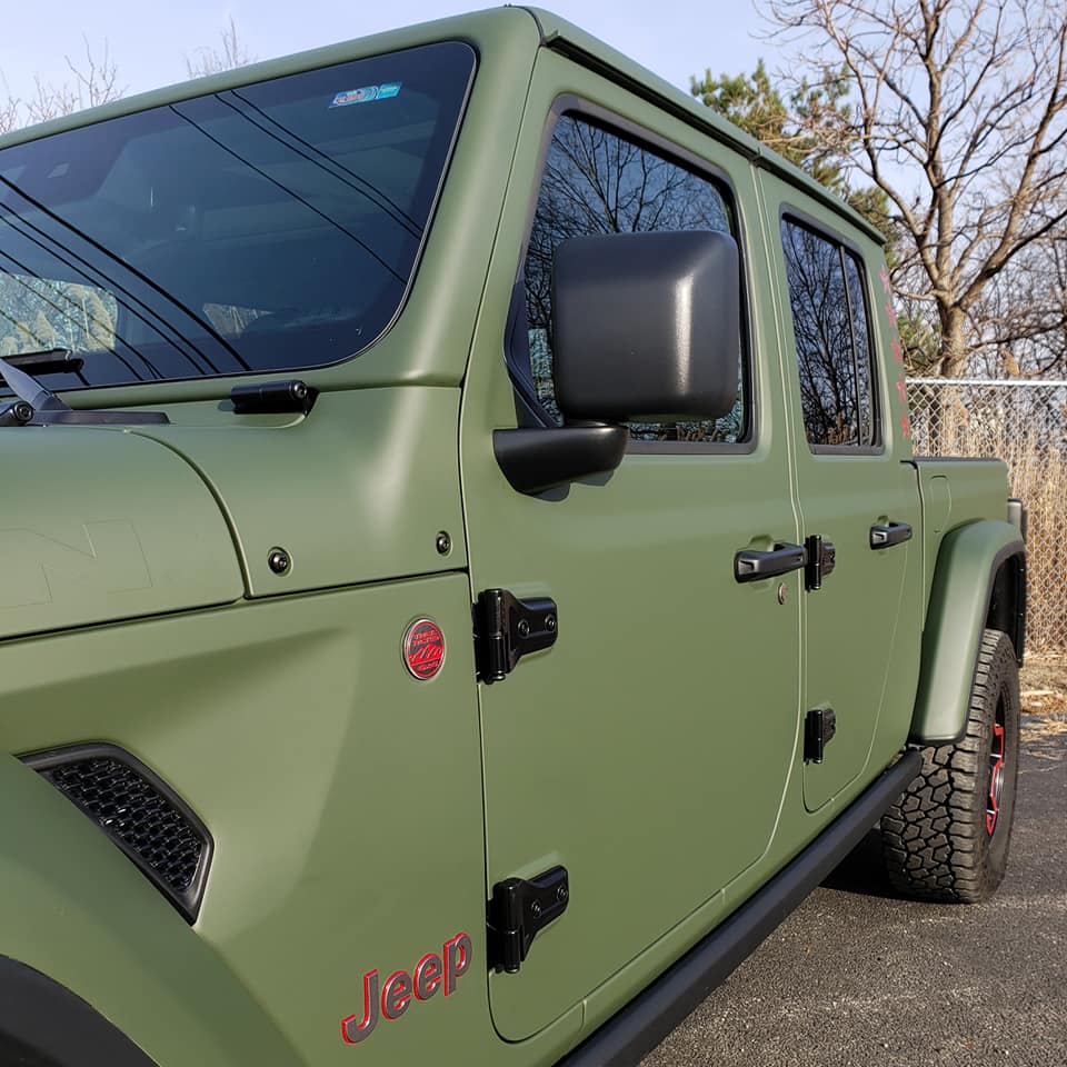 Jeep Gladiator Lets see those wraps _nc_ohc=QvktI-6flvwAX914F7x&_nc_ht=scontent-lax3-2