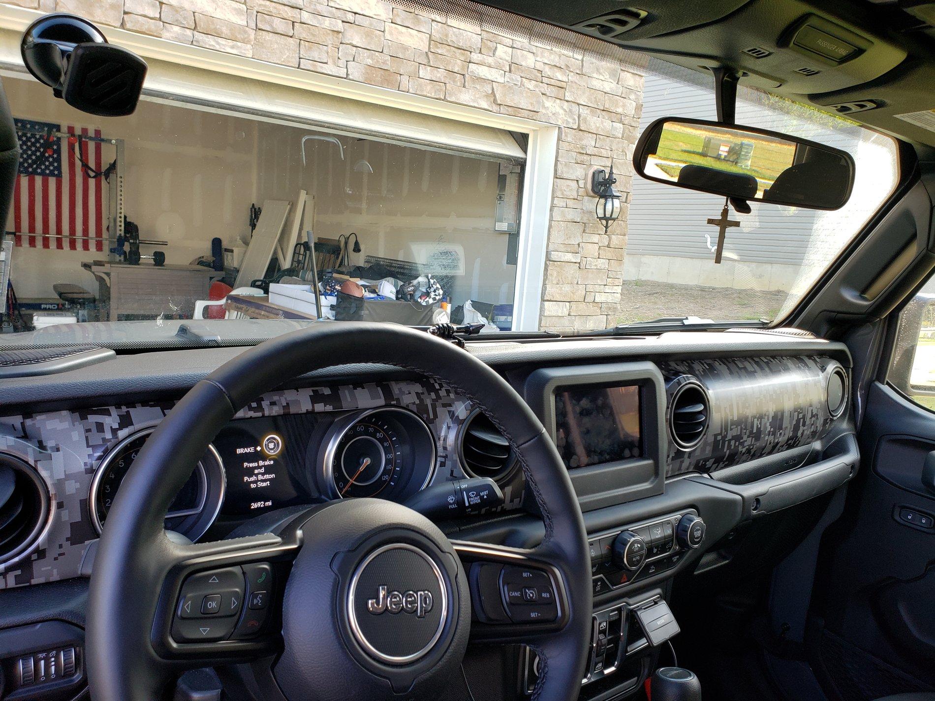 Jeep Gladiator 3M Digi Dash Wrap 20200805_165531