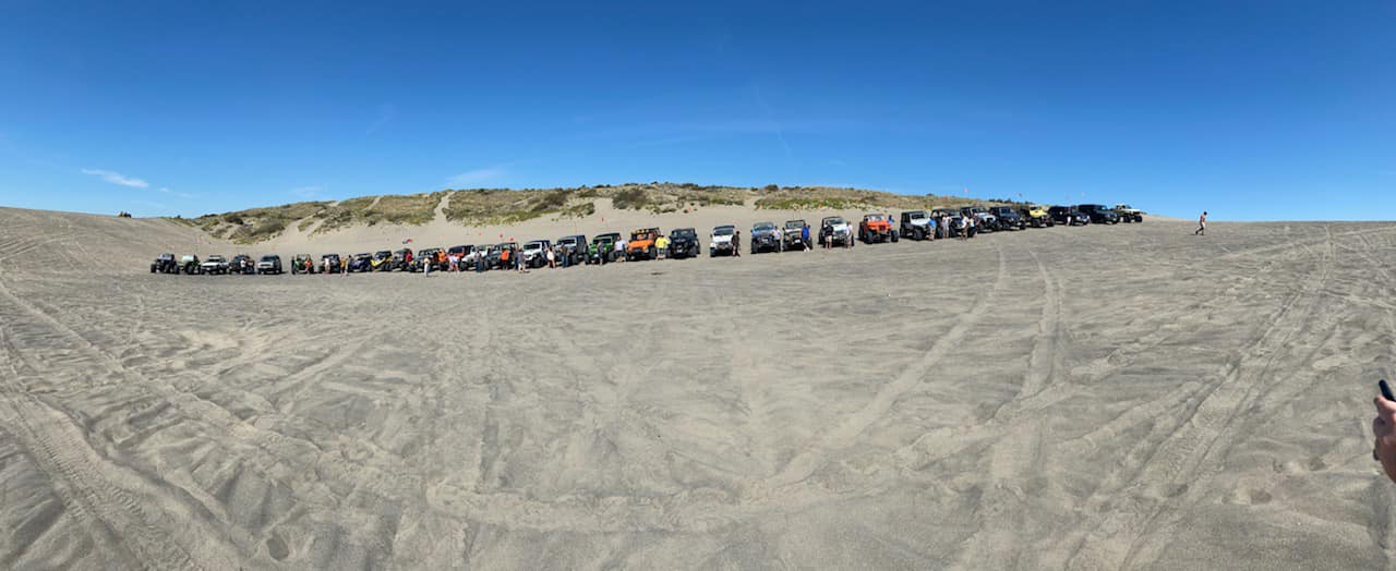 Jeep Gladiator Jeeps Parking Next To Jeeps grumpy run juniper 2020