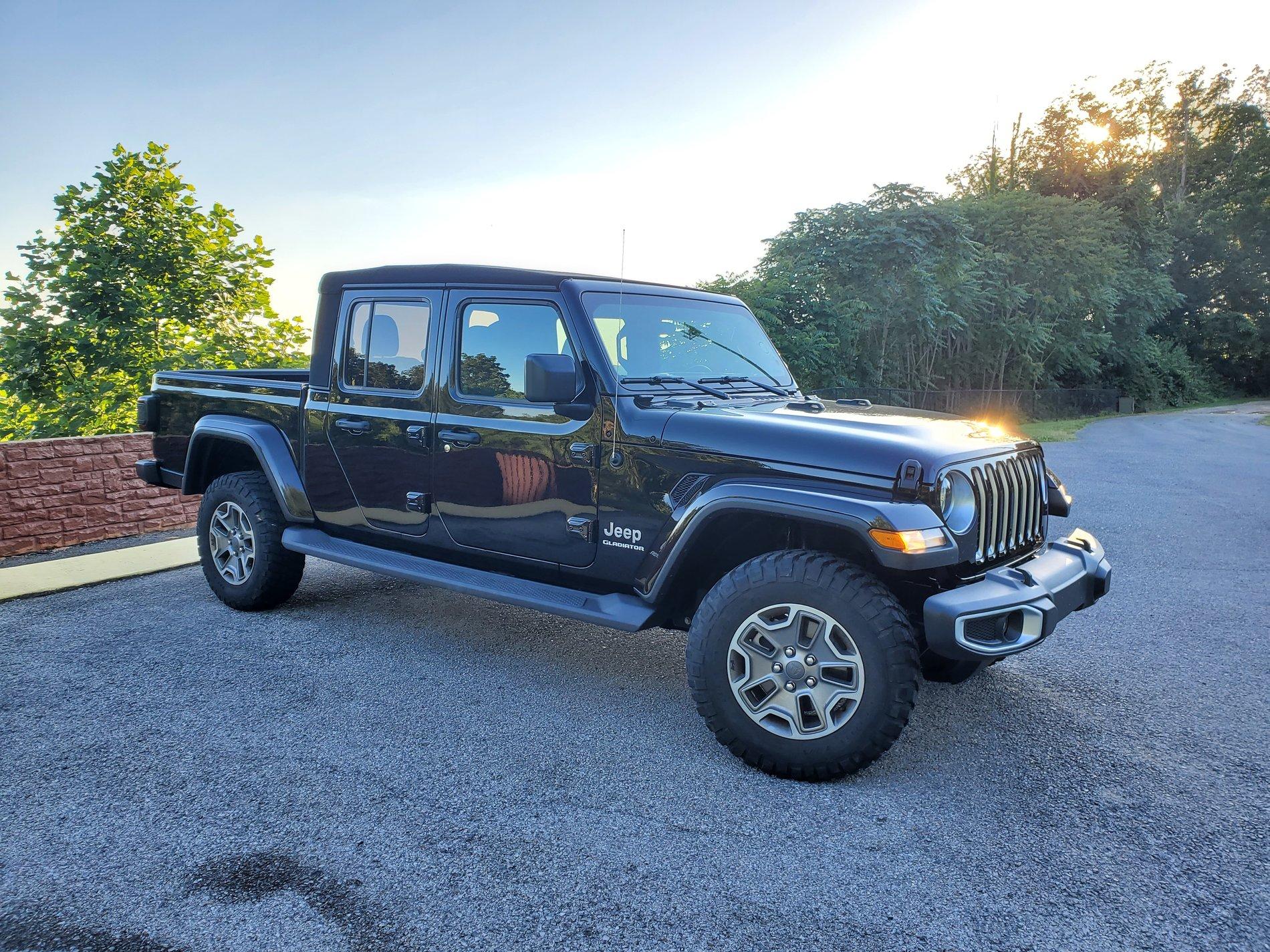 Jeep Gladiator BLACK Gladiator JT Club 20200611_185917