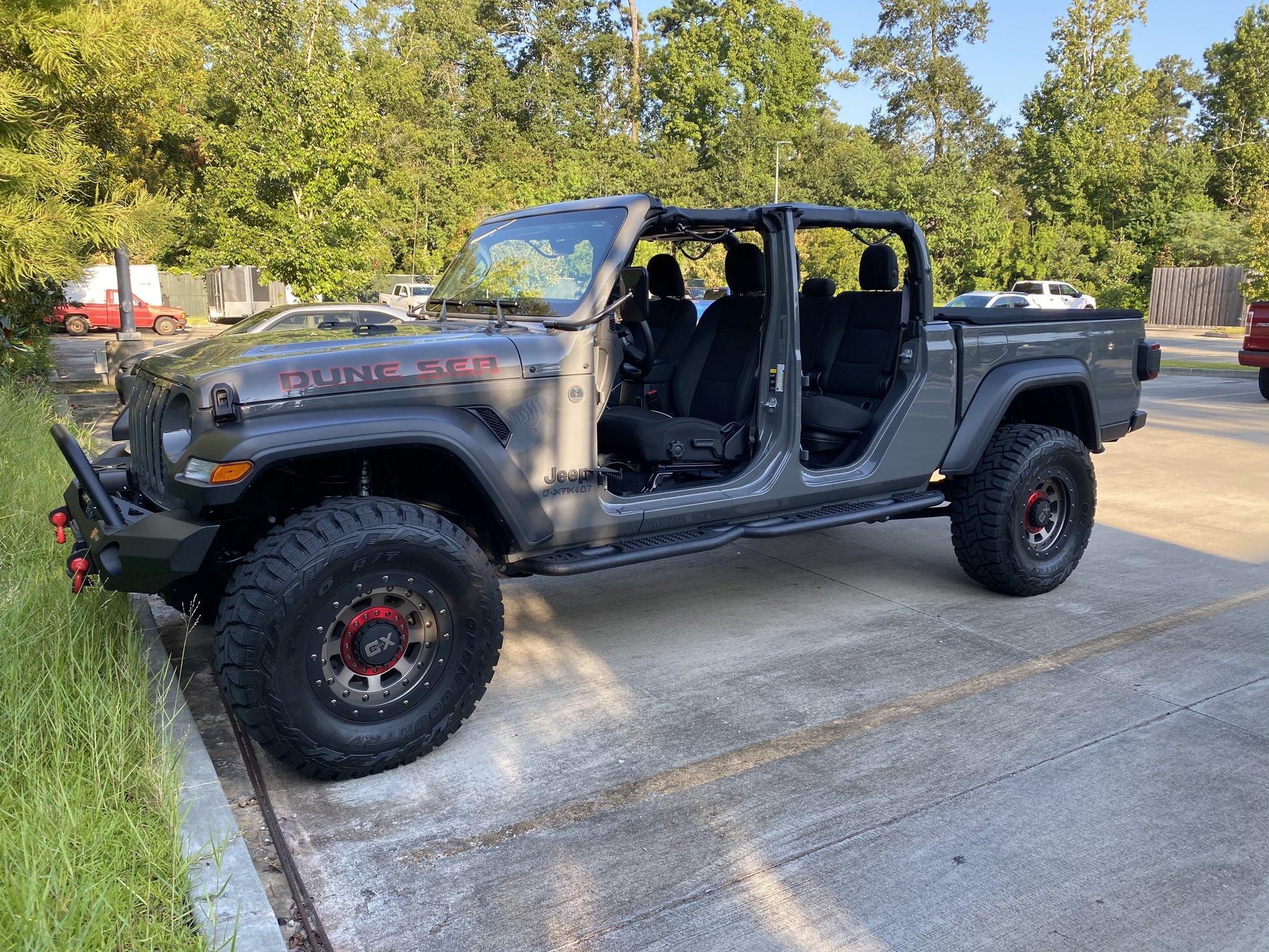 Jeep Gladiator This is the way... Mandalorian inspired Sport S build 31C1D90B-7ECB-4BFC-A523-F28E61E01D72
