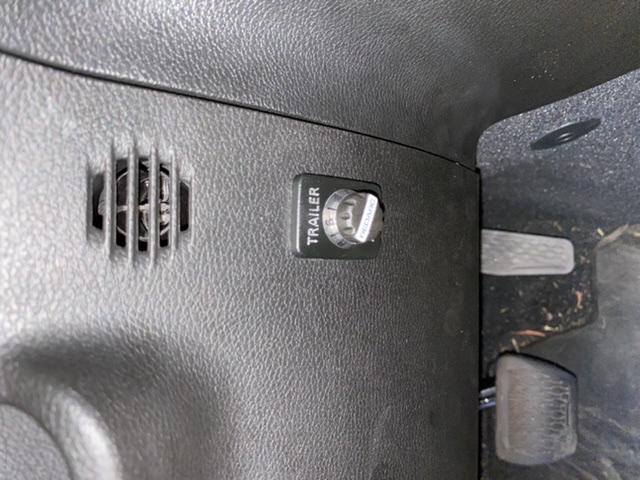 Jeep Gladiator Where in your interior did you mount your brake controller? 89801D7E-1EC0-411F-9C9D-E6FE17EDCC40