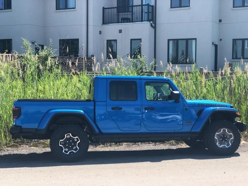 Jeep Gladiator HYDRO BLUE PEARL Gladiator JT Club Hydroblue2