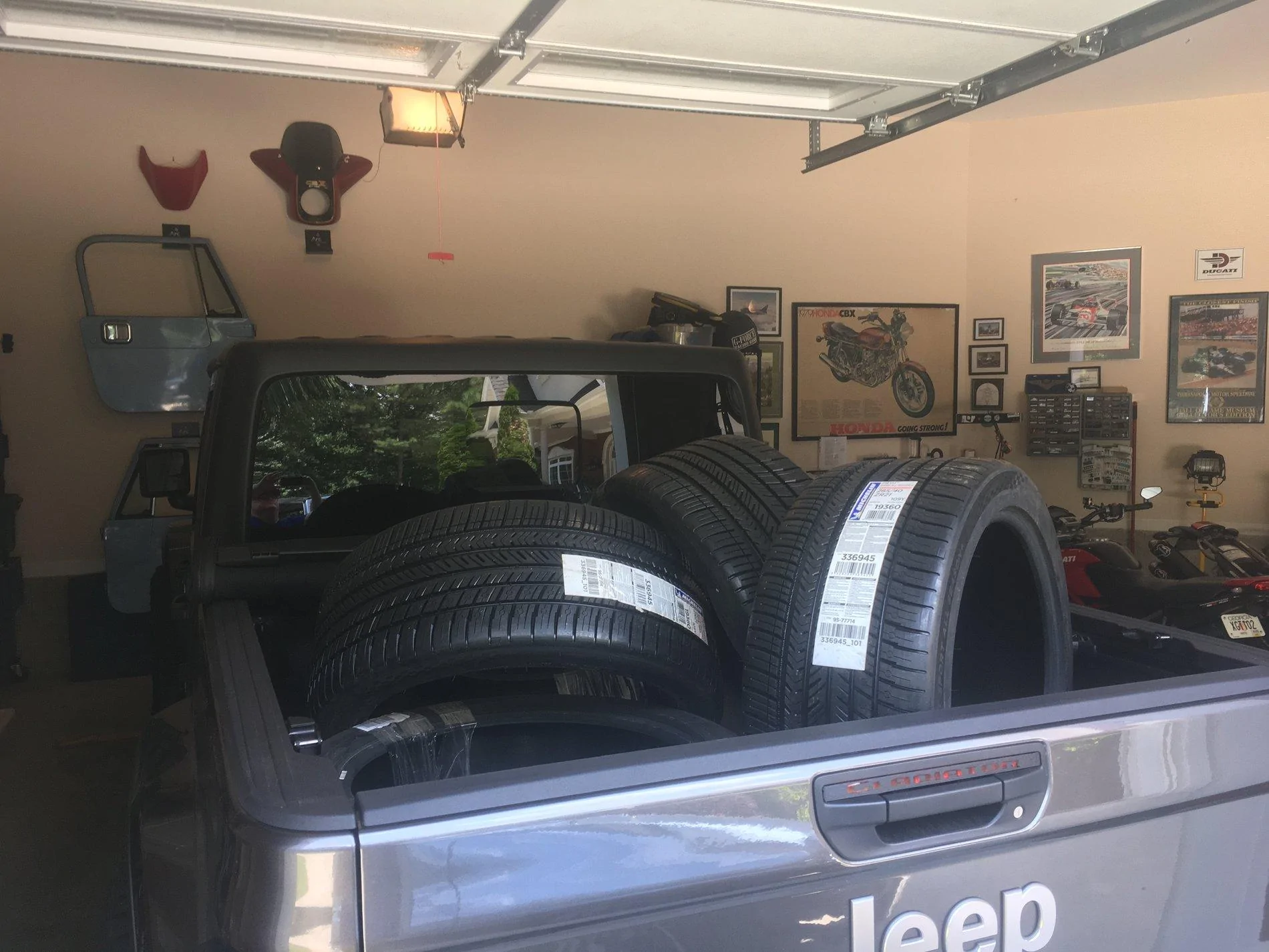 Jeep Gladiator What did you HAUL in your JT today? 303C5201-3B88-486A-8F08-65C25068C951