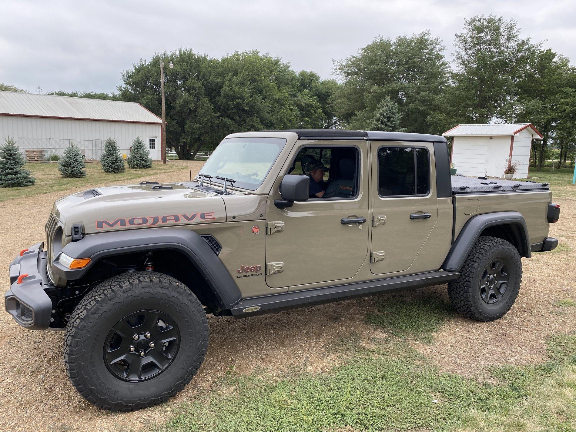 Jeep Gladiator Let's see those Mojave's and Mods C21DE50C-D74F-4B79-8232-2B4C91F37EEA