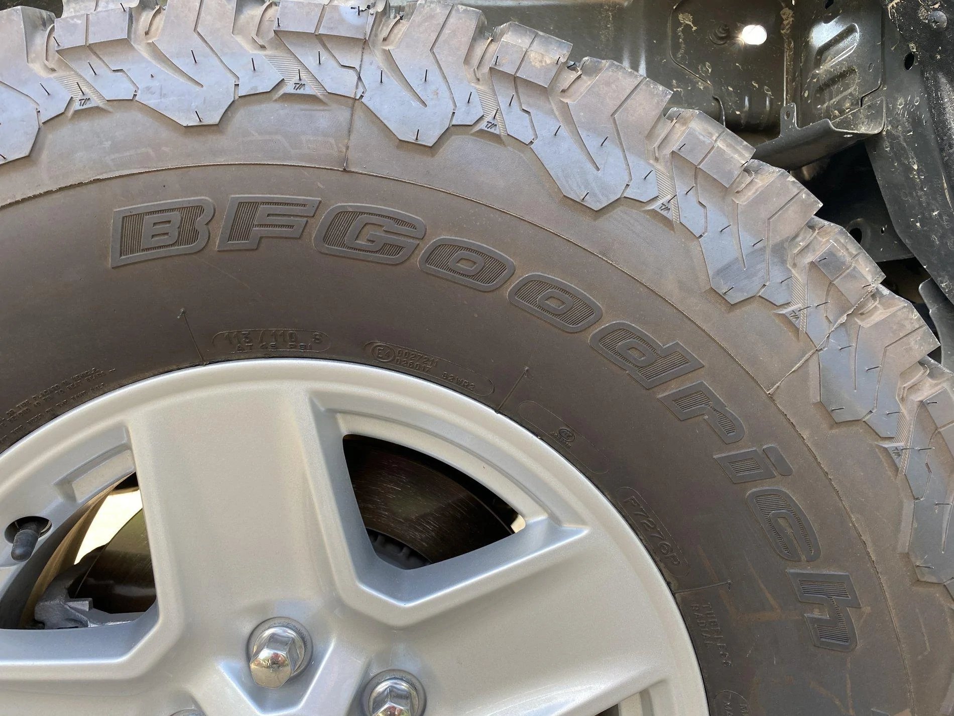 Jeep Gladiator Sport wheels with BF Goodrich T/A KO2 $750 A85557FE-B2E2-405B-B120-94BEFCCEEECA