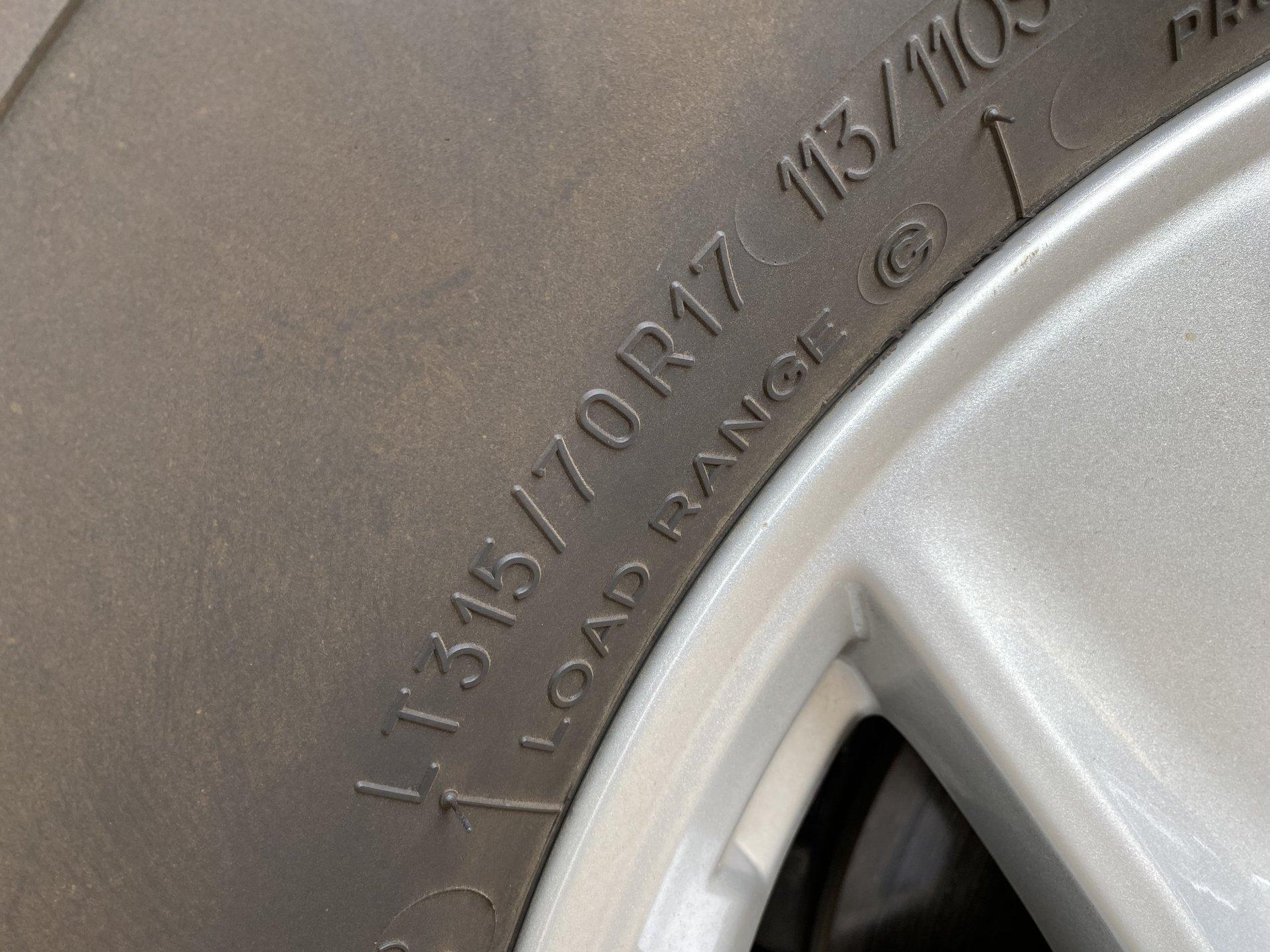 Jeep Gladiator Sport wheels with BF Goodrich T/A KO2 $750 CBE2DCED-468A-4AC4-95EA-A3991AAC8AF9