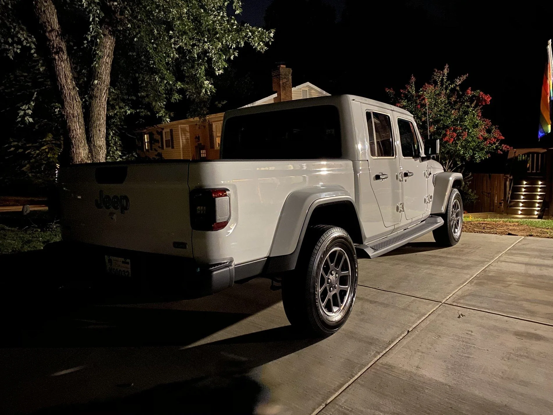 Jeep Gladiator Not seeing any overland pictures B540652A-044C-47F2-AF74-FE34383CC185