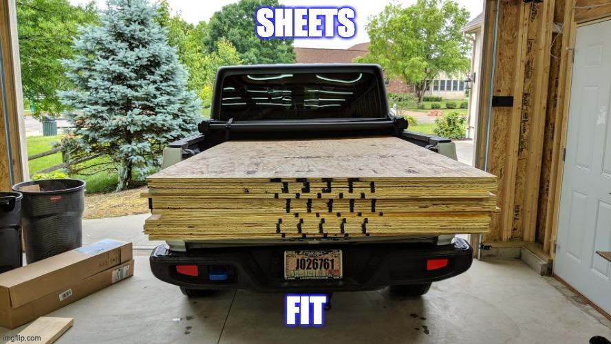 Jeep Gladiator Possible bed problem with 4X8 plywood 4b1qri