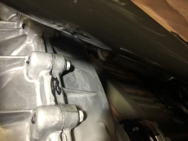 Jeep Gladiator New Glad Leaking Oil, lots of oil. 35EB2AD3-A370-4120-9DCB-1F1E49ED4345