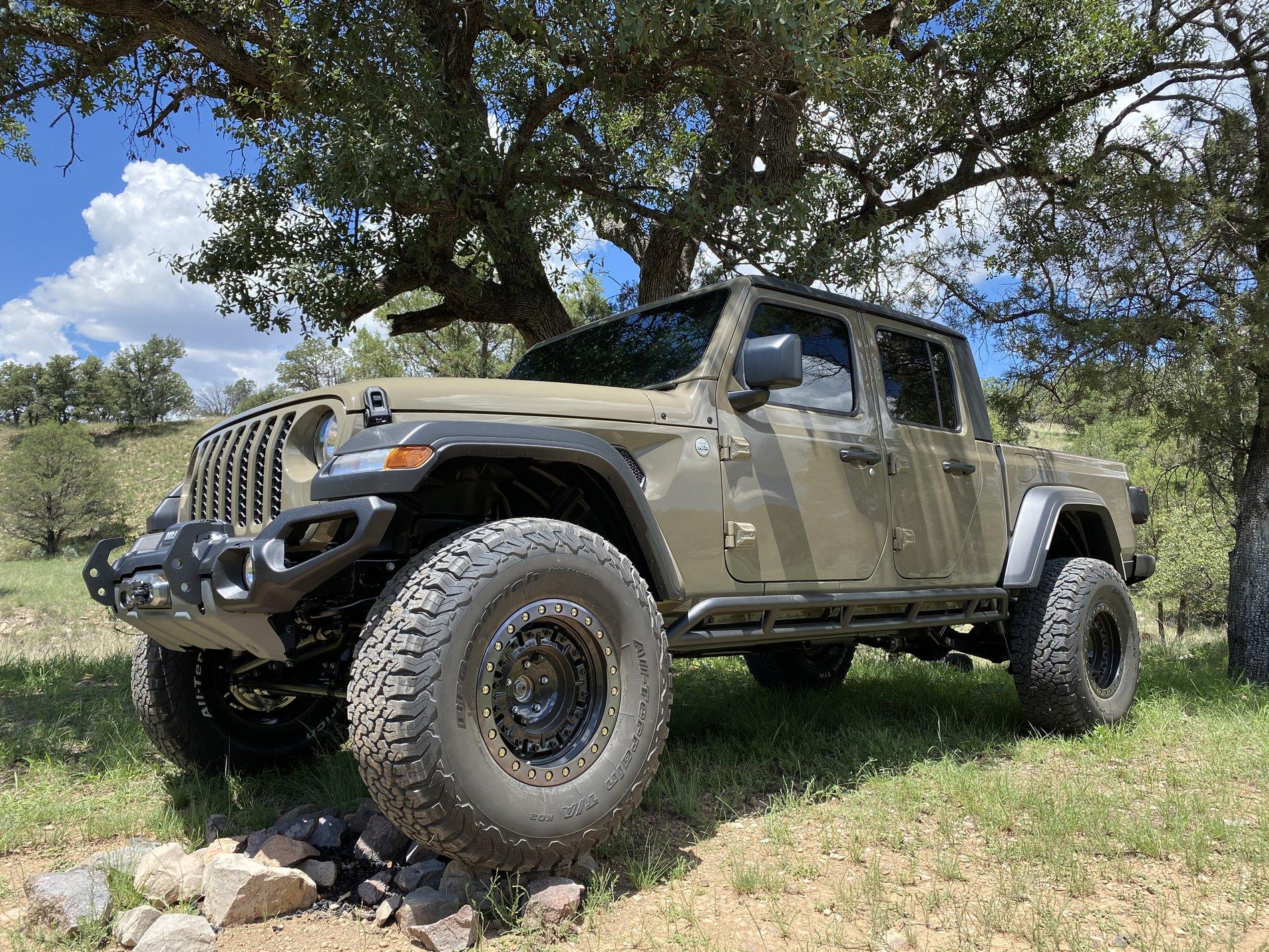 Jeep Gladiator Lets see all those Gladiators with lifts and bigger tires! Photo Aug 08, 11 49 27 AM