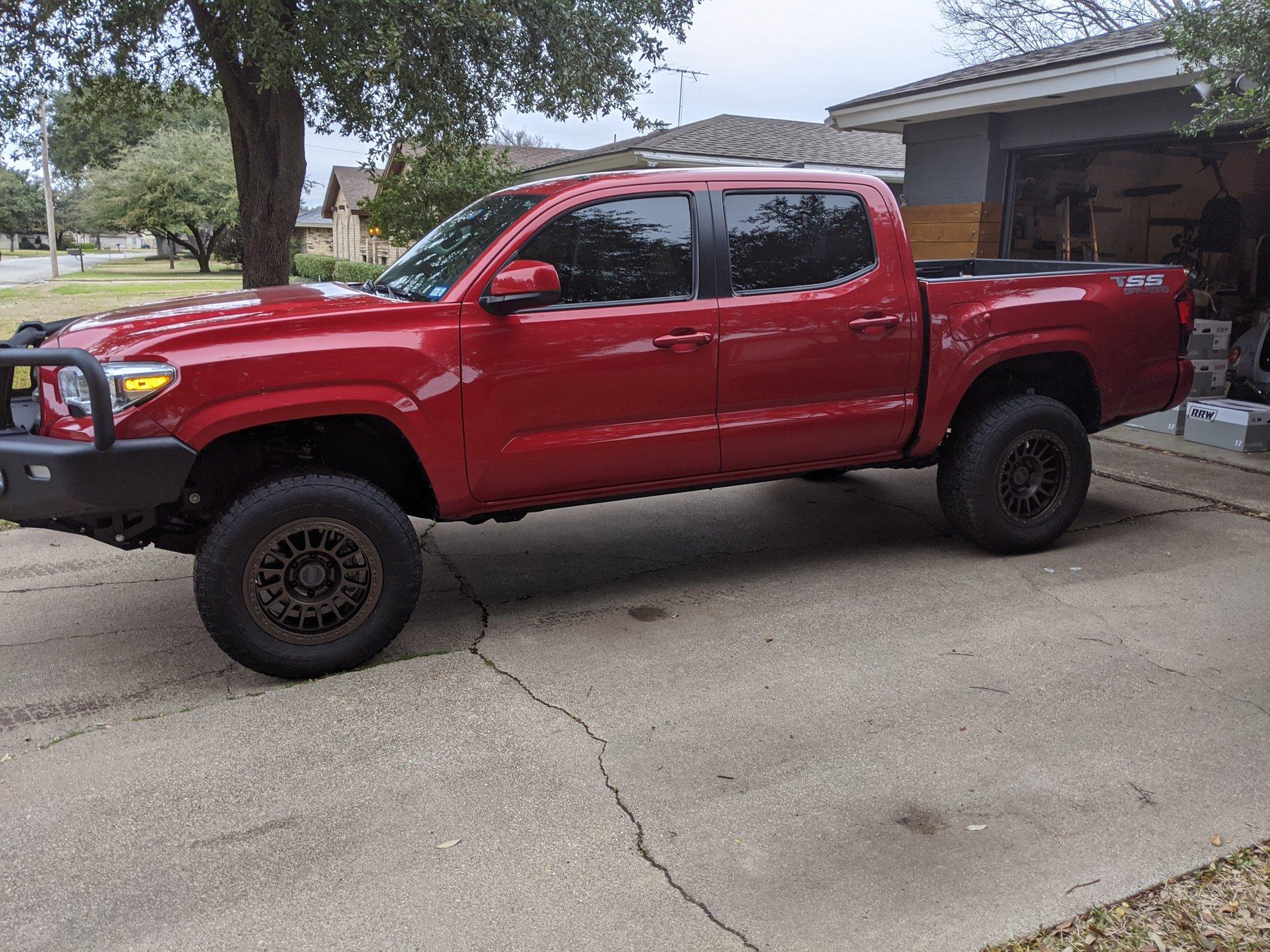 Jeep Gladiator Gladiator vs Tacoma IMO Relation Race Wheels on 265 65 17 nitto tg g2s