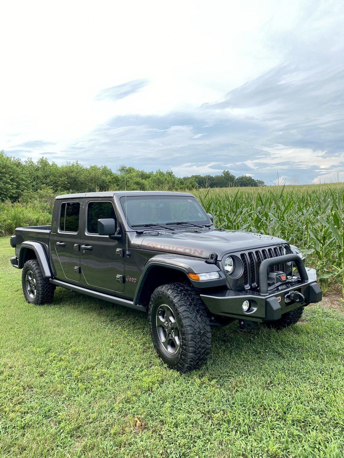 Jeep Gladiator Looking for front bumper recommendations. B98A0D92-E469-4300-80A7-BE35C671E9AA