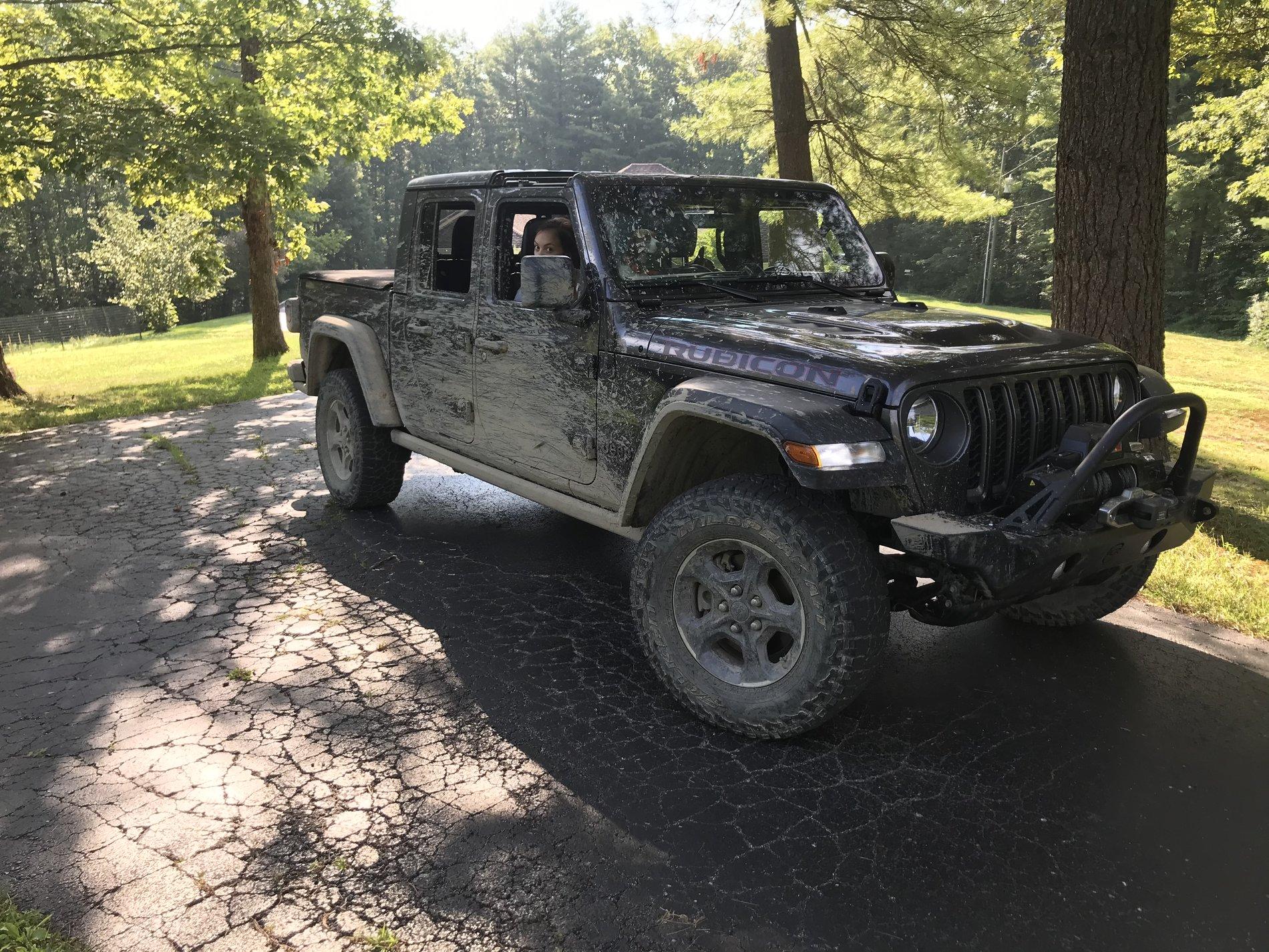 Jeep Gladiator Looking for front bumper recommendations. 24E85420-1274-4F5E-BBD3-9BA01AEEE400