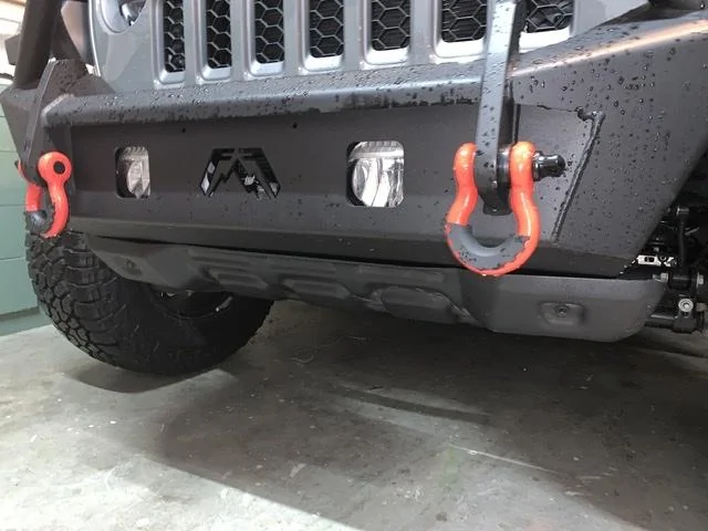 Jeep Gladiator Show me stubby bumpers options with skid plate 41F4E6EB-102C-441E-90A5-9016A7D1B7E5