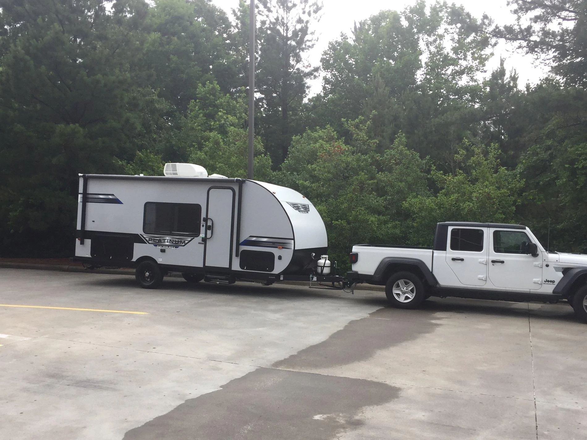 Jeep Gladiator show me your max tow. D5314D16-EFAE-4BE9-8148-688CEB5073DC