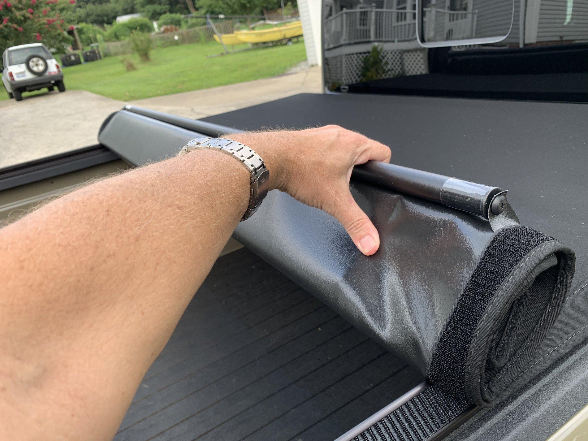 Jeep Gladiator TWILL Material Tonneau cover E11D01F2-10BE-481F-8442-506C3B298768