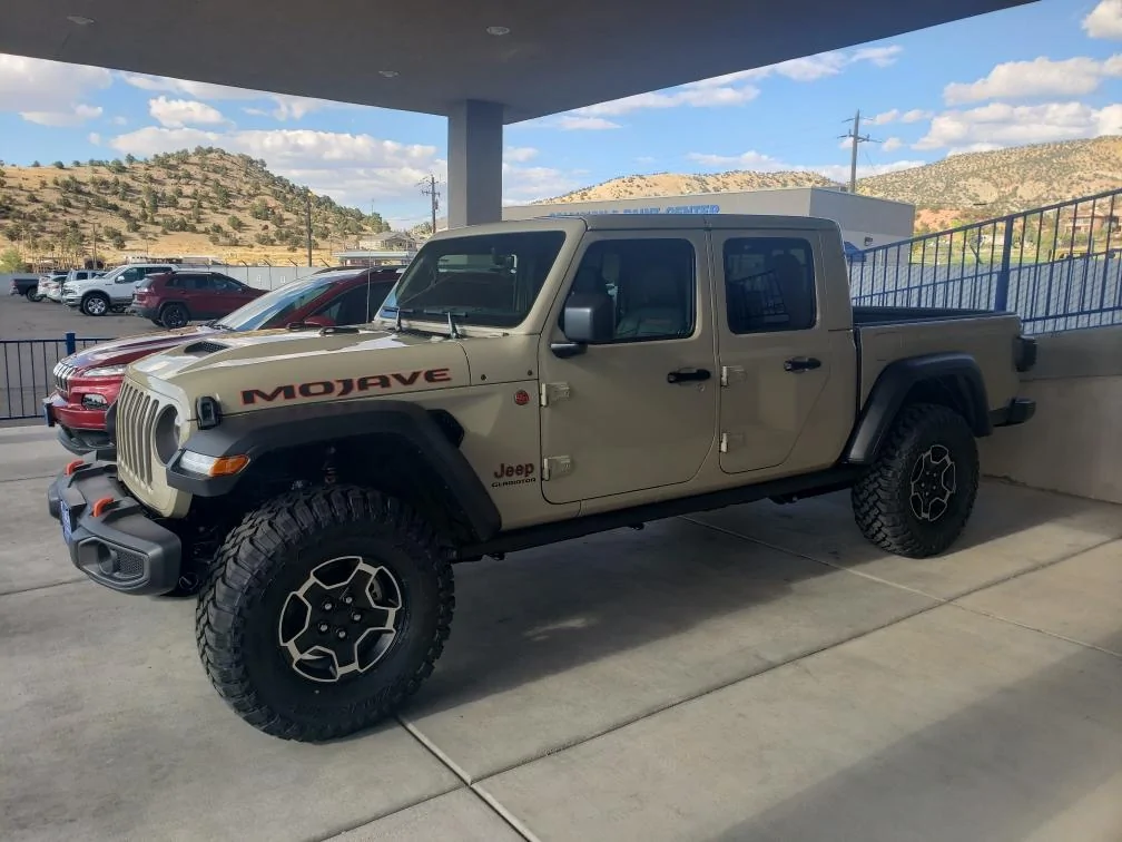 Jeep Gladiator Took Delivery of Your JT? Sign in Here! Mojave - day 1