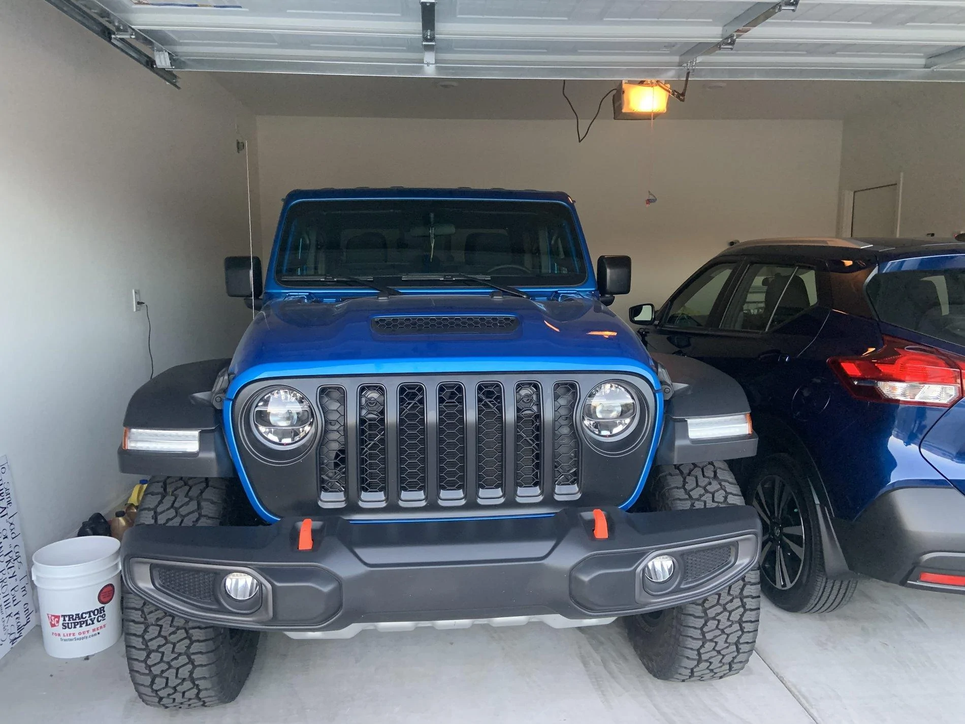 Jeep Gladiator ***Official Mojave Thread*** Lets talk Mojaves C7577BFD-48FB-4107-8093-D12E65345065