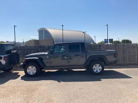 Jeep Gladiator Pequod Sting Gray Build 2203251699479235302