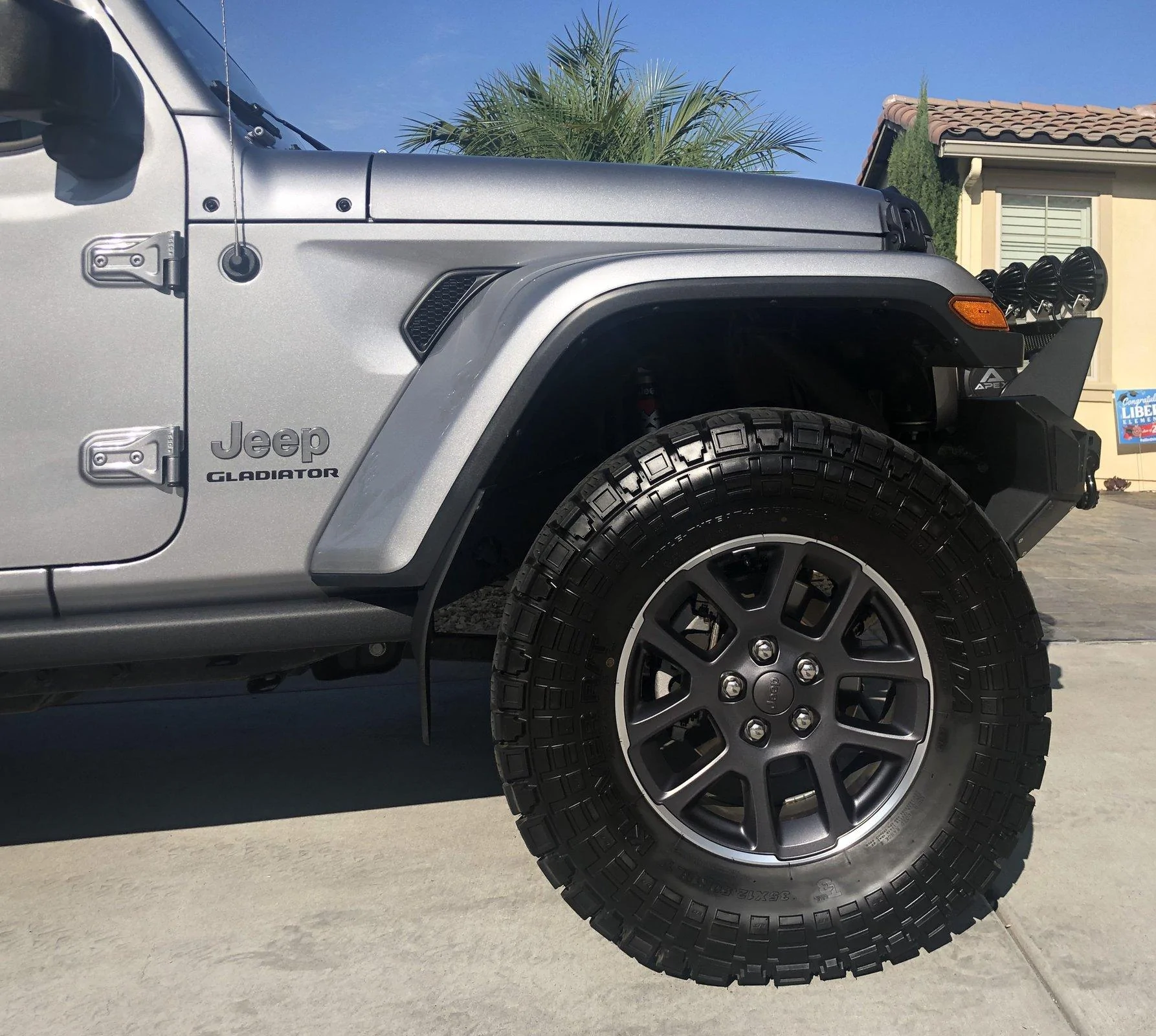 Jeep Gladiator Overland owners who switched to 35 & 37 tires IMG_0383