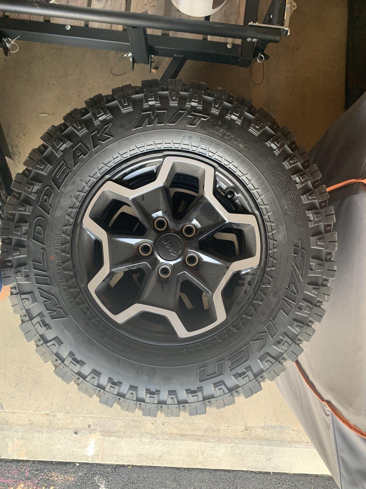 Jeep Gladiator Gladiator Rubicon Upgraded Factory Black Wheels and MT Tires w/TPMS - $1,000 44122B61-4214-46F7-9F9A-2AD9A47501C1