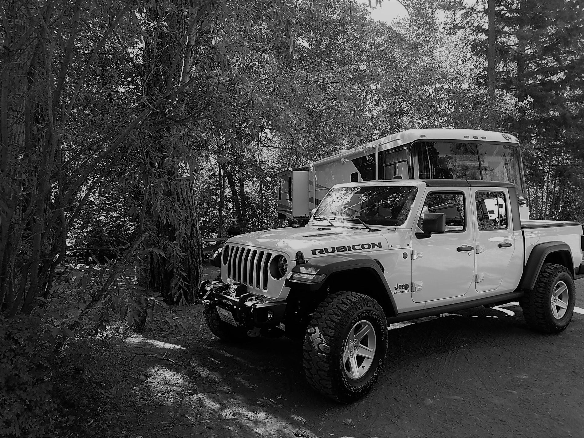 Jeep Gladiator How Does your Gladiator look in black and white photography? elkridge13