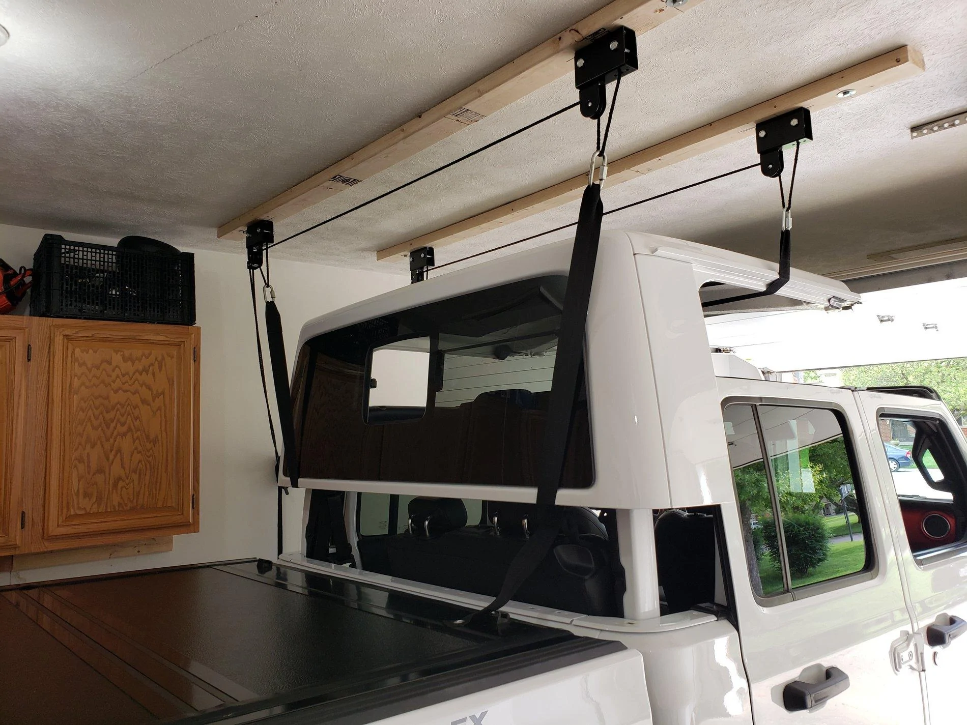 Jeep Gladiator Hanging Gladiator roof from garage ceiling joists? 20200601_173645