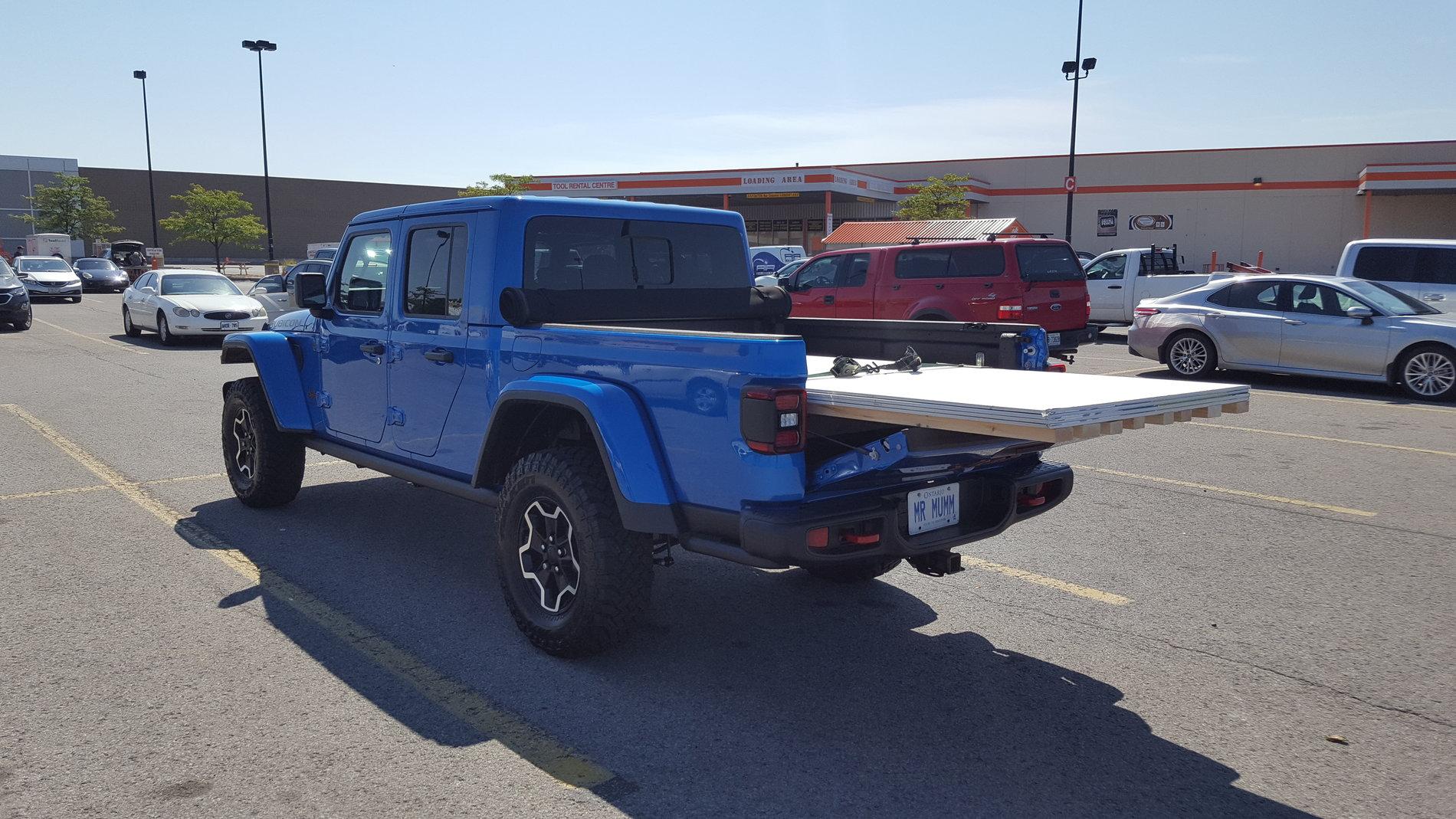Jeep Gladiator HYDRO BLUE PEARL Gladiator JT Club 20200814_111206