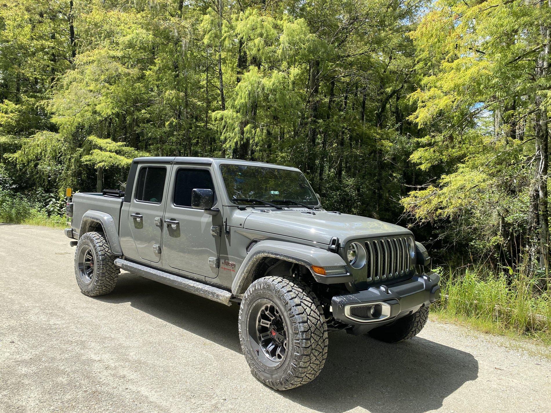 Jeep Gladiator What did you do WITH your Gladiator today? A14A54BB-34EB-4FAF-93E8-FC125C7B72ED
