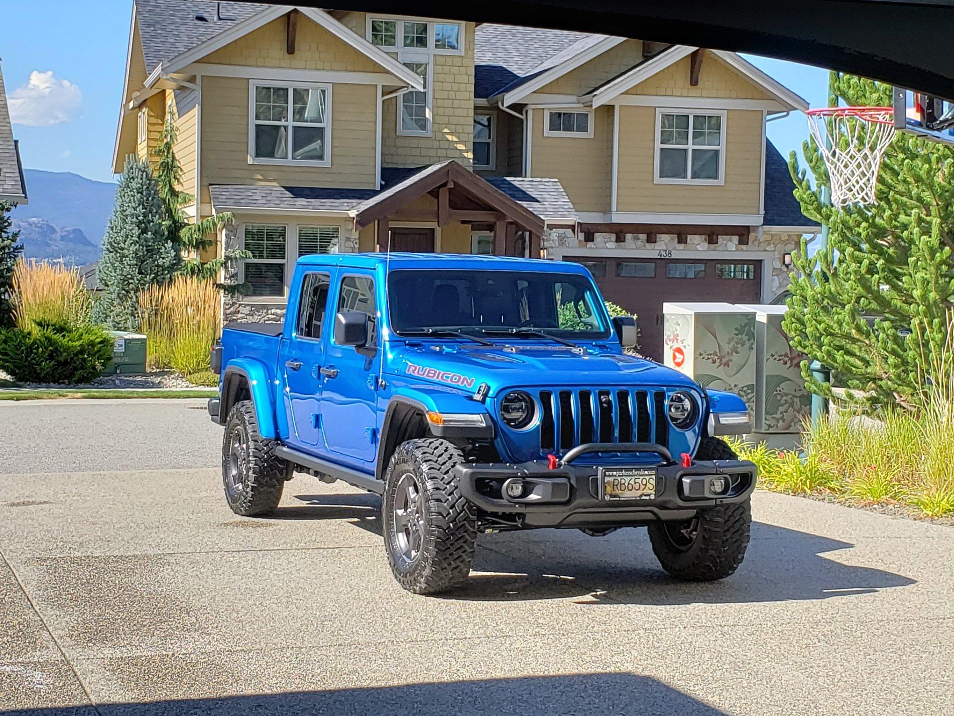 Jeep Gladiator NEWBBUILD HYDRO-ONE 20200815_153247