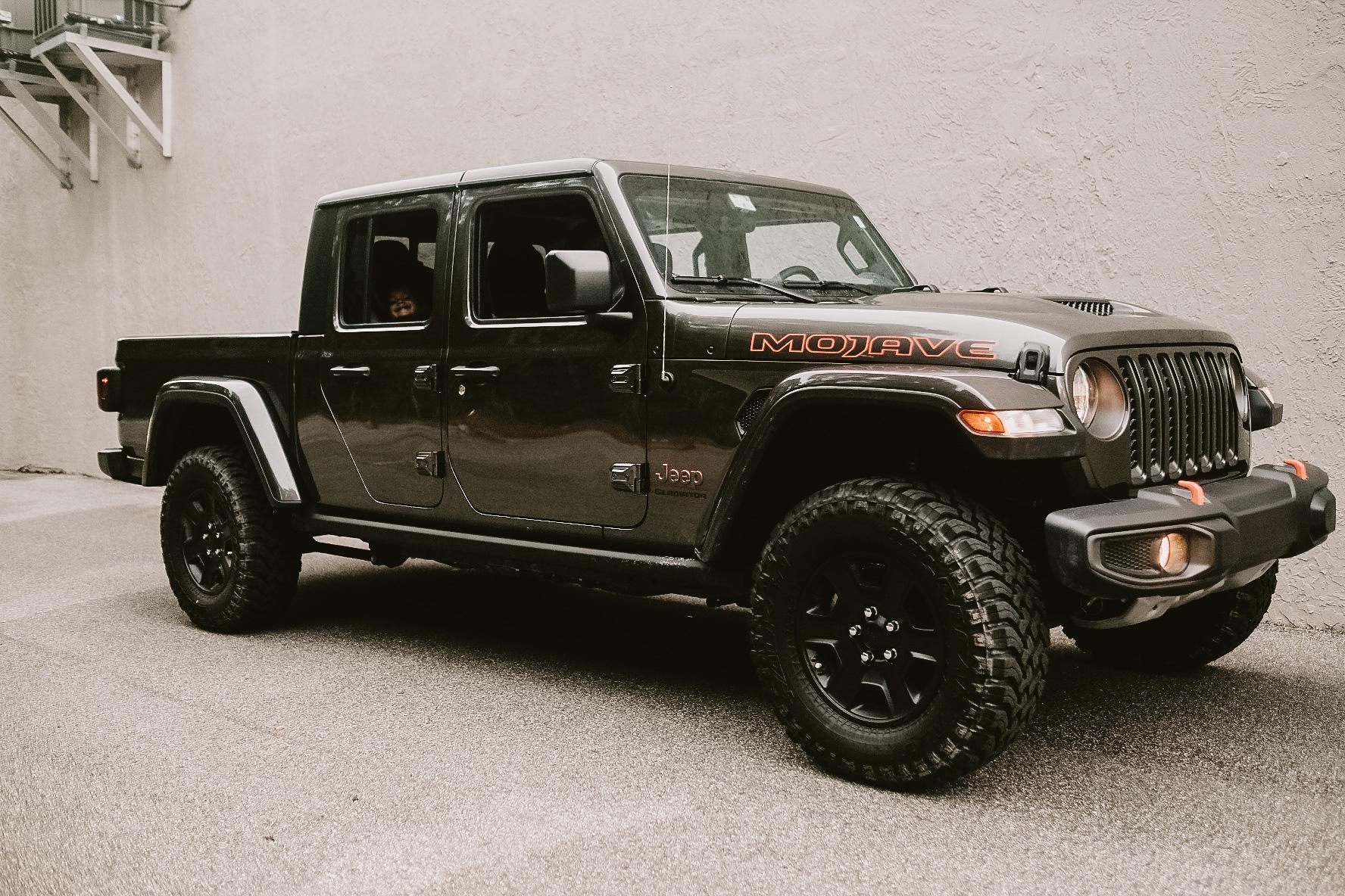 Jeep Gladiator 2020 Gladiator Mojave I just picked up, as well as a question about bumpers 62E7977E-8815-45FC-9404-AD68429BC45B