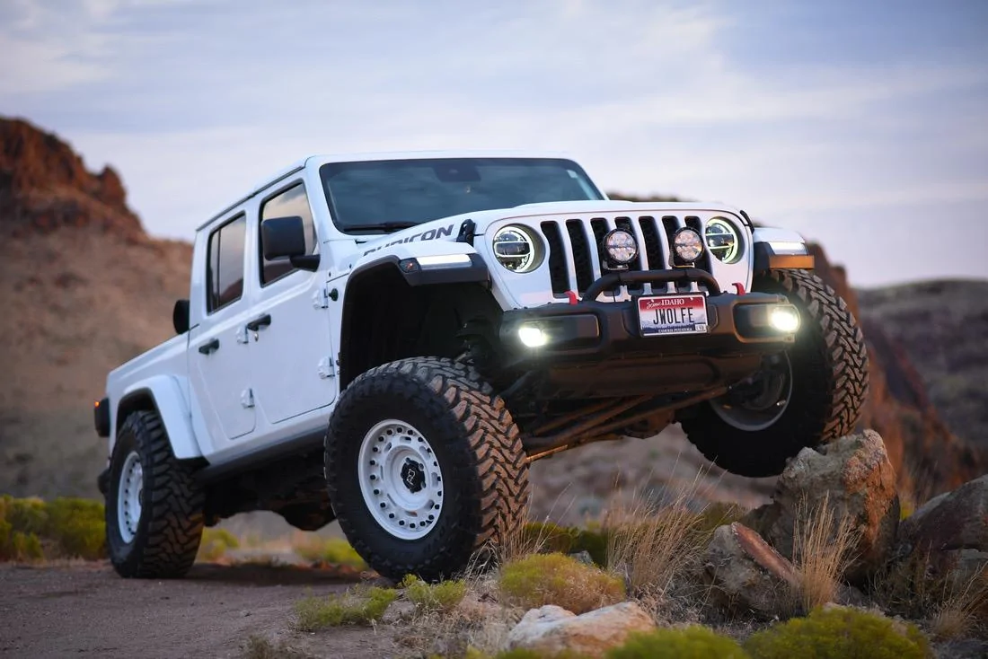 Jeep Gladiator JWOLFE208s SILLY PHOTO THREAD 3282F16D-694E-4B0D-B34A-5FB4BA45E20A