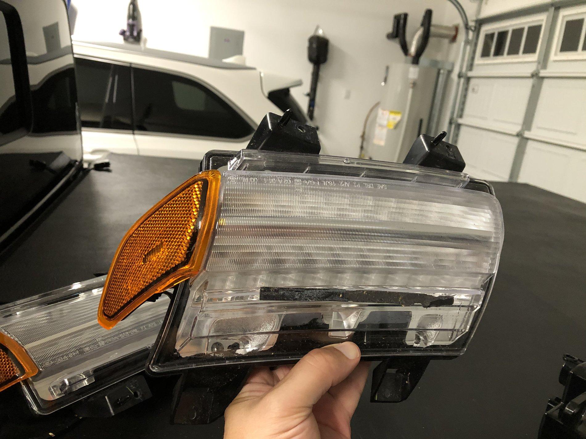 Jeep Gladiator FS- LED Park/turn lights and Fogs 5A058423-1489-4DE9-B7A3-87AC412EAA96