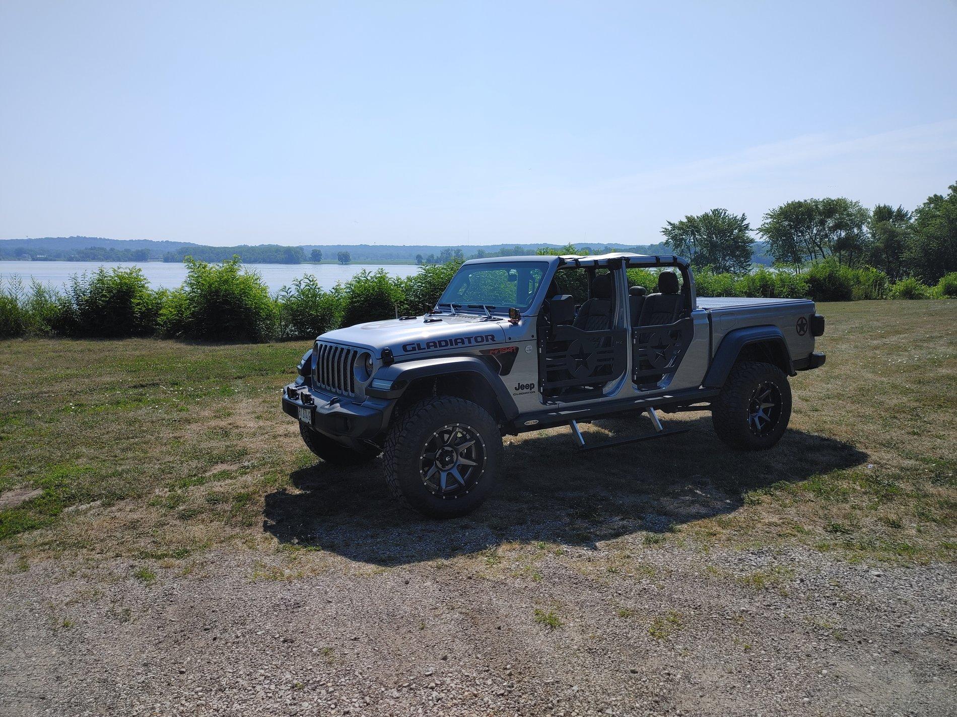Jeep Gladiator Nitto Ridge Grapplers 0704201000