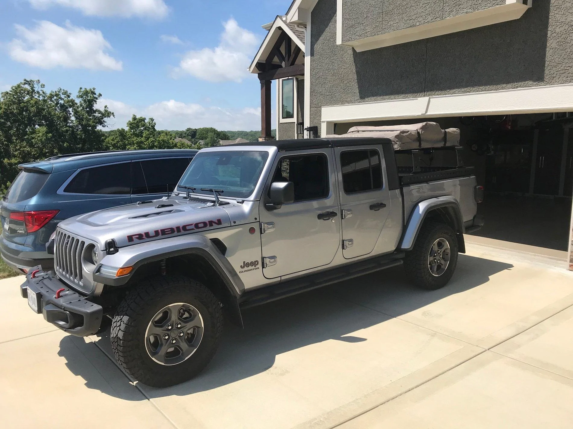 Jeep Gladiator RTT owners, are you satisfied with.. Jeep Tent (Packed 2)