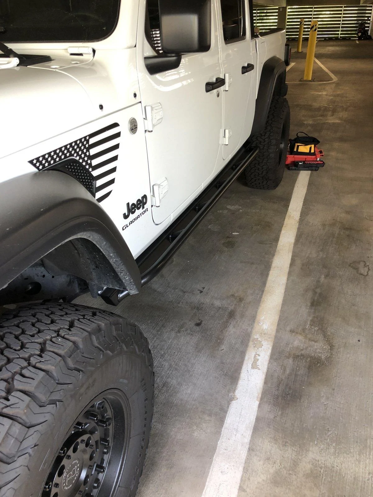 Jeep Gladiator Rock hard 4x4 rock rails installed IMG_2567
