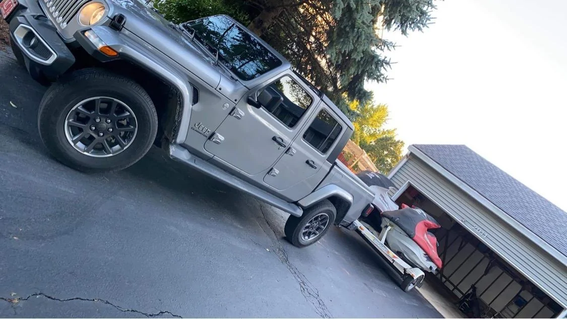 Jeep Gladiator Towing w/ stock bumper hitch IMG_8041