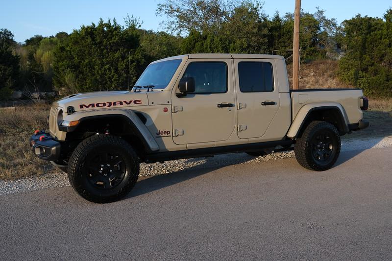 Jeep Gladiator Took Delivery of Your JT? Sign in Here! i-9F3thxZ-L