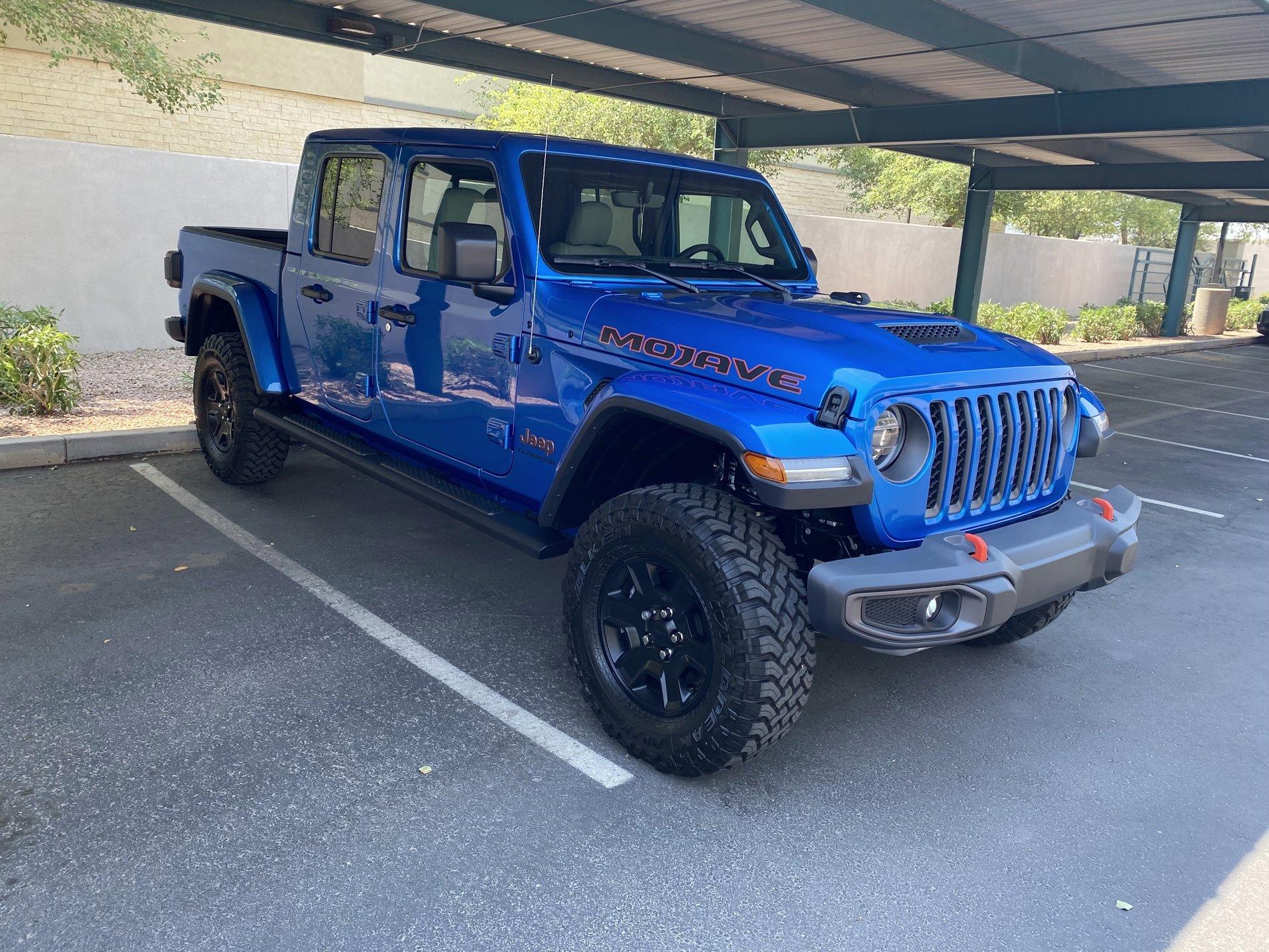 Jeep Gladiator HYDRO BLUE PEARL Gladiator JT Club jeepglad